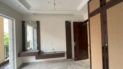 Bedroom Image of 1351 Sq.ft 3 BHK Builder Floor for sale in Paschim Vihar New Delhi for Rs. 29000000
