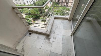 Balcony Image of 925 Sq.ft 2 BHK Apartment / Flat for sale in Paras Tierea, Sector 137 Noida for Rs. 8000000
