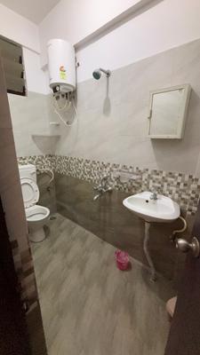 Bathroom Image of 700 Sq.ft 2 BHK Independent House for rent in Sapthagiri Meadows, Kasavanahalli Bengaluru for Rs. 29000
