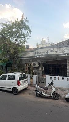 Image of 1450 Sq.ft 2 BHK Apartment / Flat for sale in Khokhra, Ahmedabad for Rs. 15000000