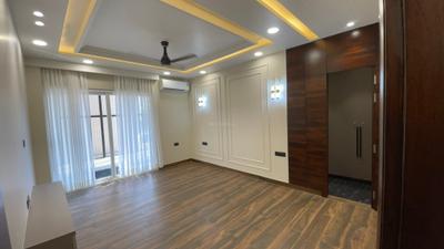 Bedroom Image of 2700 Sq.ft 4 BHK Builder Floor for sale in Ansal Esencia, Sector 67 Gurgaon for Rs. 32500000