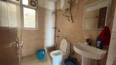 Image of 4530 Sq.ft 4 BHK Penthouse for sale in Amrapali Silicon City, Sector 76, Noida for Rs. 34100000