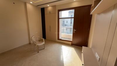 Bedroom Image of 1500 Sq.ft 3 BHK Builder Floor for sale in Surya Nagar Ghaziabad for Rs. 19500000