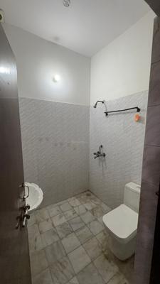 Image of 1250 Sq.ft 2.5 BHK Builder Floor for rent in Sikandra, Agra for Rs. 17000