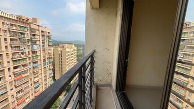 Image of 660 Sq.ft 1 BHK Apartment / Flat for rent in Frenny Platinum Tower, Vasai East, Vasai for Rs. 10000