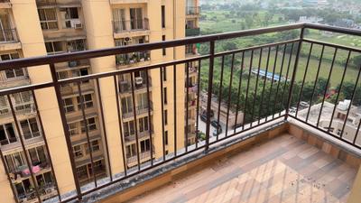 Balcony Image of 1125 Sq.ft 3 BHK Apartment / Flat for rent in City Grace, Bamheta Village Ghaziabad for Rs. 25000