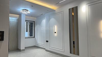 Living Room Image of 1350 Sq.ft 2 BHK Apartment / Flat for sale in DDA Peepal Apartments, Sector 17 Dwarka New Delhi for Rs. 16500000