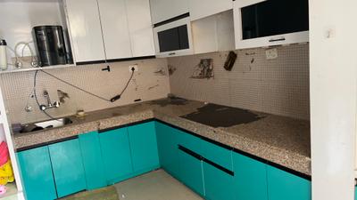Kitchen Image of 1000 Sq.ft 2 BHK Apartment / Flat for rent in Supertech Eco Village 1, Noida Extension Greater Noida for Rs. 23000