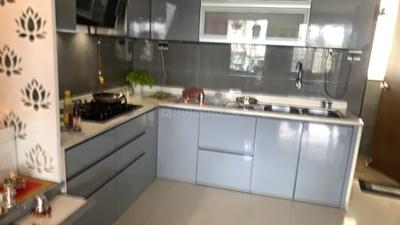 Kitchen Image of 1400 Sq.ft 3 BHK Apartment / Flat for rent in Tathawade Pune for Rs. 50000