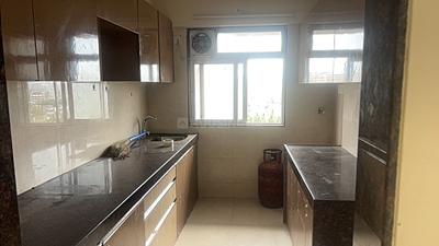 Kitchen Image of 600 Sq.ft 2 BHK Apartment / Flat for rent in Veena Serene Residential, Chembur Mumbai for Rs. 60000