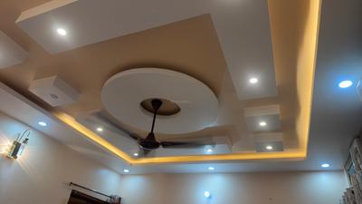 Bedroom Image of 1250 Sq.ft 2 BHK Builder Floor for rent in Indira Nagar Lucknow for Rs. 26100