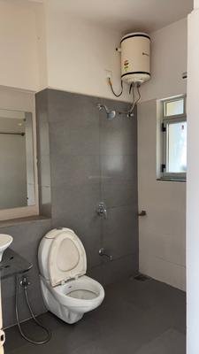 Image of 1850 Sq.ft 3 BHK Apartment / Flat for rent in Adani The Meadows, Shantigram, Ahmedabad for Rs. 32000