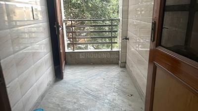 Living Room Image of 750 Sq.ft 2 BHK Builder Floor for rent in GTB Nagar New Delhi for Rs. 30000