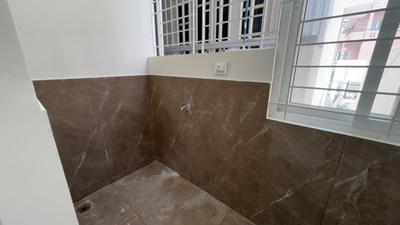 Kitchen Image of 1200 Sq.ft 2 BHK Apartment / Flat for rent in HBR Layout Bengaluru for Rs. 40000