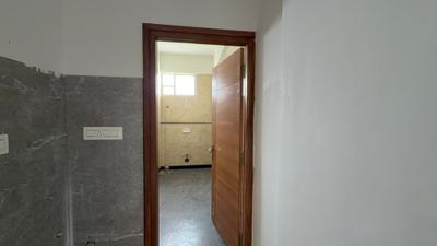 Bathroom Image of 9600 Sq.ft 12 BHK Independent House for sale in JP Nagar Bengaluru for Rs. 100000000