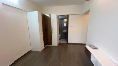 Bedroom Image of 750 Sq.ft 2 BHK Apartment / Flat for rent in Veena Synergy, Andheri East Mumbai for Rs. 75000