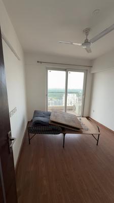 Bedroom Image of 888 Sq.ft 2 BHK Apartment / Flat for sale in Royal Heritage, Sector 70 Faridabad for Rs. 7000000