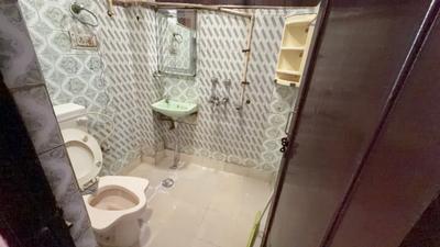 Image of 520 Sq.ft 2 BHK Builder Floor for rent in Patparganj, New Delhi for Rs. 16000