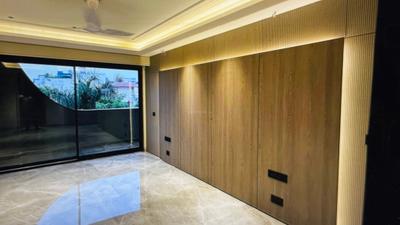 4 BHK Independent Builder Floor