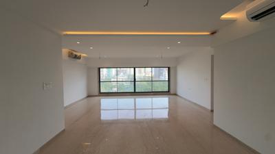 Living Room Image of 1700 Sq.ft 4 BHK Apartment / Flat for sale in Santacruz West Mumbai for Rs. 108000000