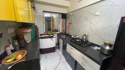 Kitchen Image of 500 Sq.ft 1 BHK Apartment / Flat for rent in Kurla East Mumbai for Rs. 37000