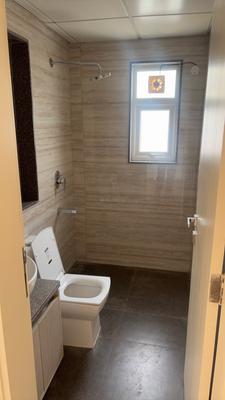 Central Park Cerise Floors Bathroom Two 4