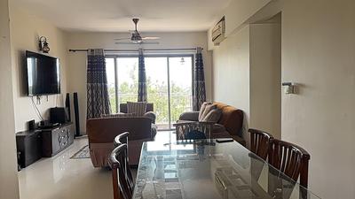 Living Room Image of 2000 Sq.ft 3 BHK Apartment / Flat for sale in Lodha Golflinks, Khidkali Thane for Rs. 27000000