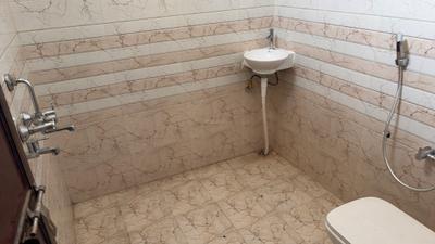 Image of 1200 Sq.ft 2 BHK Builder Floor for rent in Khorabar, Gorakhpur for Rs. 9000