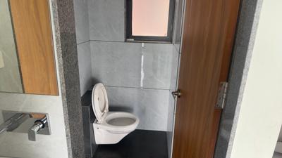 Image of 1250 Sq.ft 2 BHK Apartment / Flat for rent in Ramji Residency, Dahin Nagar, Surat for Rs. 23000