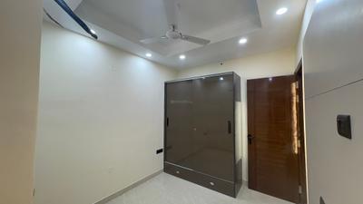 Bedroom Image of 816 Sq.ft 2 BHK Builder Floor for rent in Janakpuri New Delhi for Rs. 35500