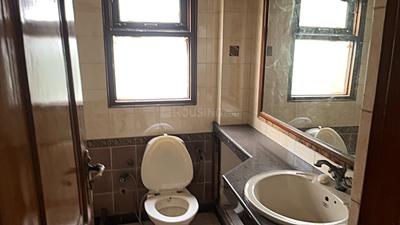 Bathroom Image of 1440 Sq.ft 1 RK Builder Floor for rent in GTB Nagar New Delhi for Rs. 17000