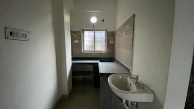Kitchen Image of 778 Sq.ft 2 BHK Apartment / Flat for sale in Keshtopur Kolkata for Rs. 2300000