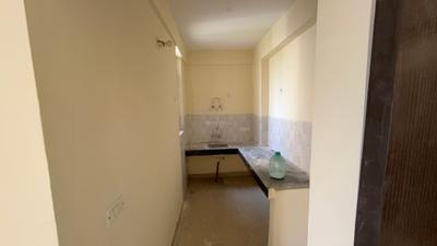 Kitchen Image of 584 Sq.ft 1 BHK Apartment / Flat for rent in Aditya Urban Homes Phase 1A, Bamheta Village Ghaziabad for Rs. 9500