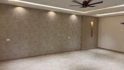 Living Room Image of 3000 Sq.ft 4 BHK Builder Floor for sale in Kirti Nagar New Delhi for Rs. 65000000
