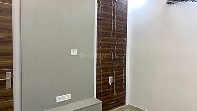 Bedroom Image of 750 Sq.ft 3 BHK Builder Floor for sale in Sector 3 Rohini New Delhi for Rs. 9000000