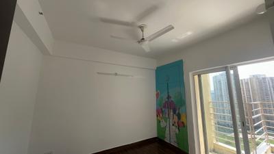 Bedroom Image of 925 Sq.ft 2 BHK Apartment / Flat for sale in Paras Tierea, Sector 137 Noida for Rs. 8000000