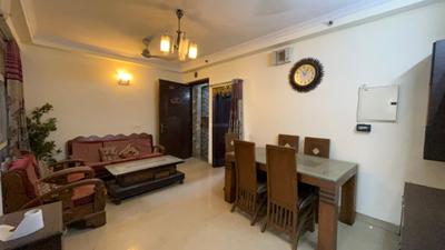 Living Room Image of 1180 Sq.ft 2.5 BHK Apartment / Flat for rent in Amrapali Silicon City, Sector 76 Noida for Rs. 35000