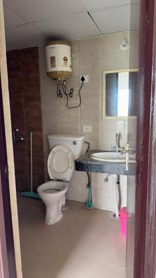 Image of 1114 Sq.ft 2.5 BHK Apartment / Flat for sale in Nimbus The Express Park View Tower L L1 M M1, Chi V, Greater Noida for Rs. 9100000