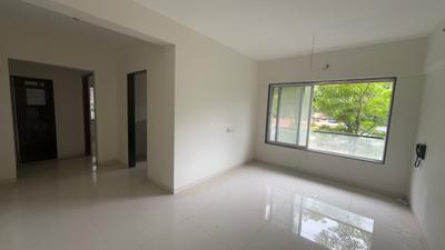 Living Room Image of 800 Sq.ft 2 BHK Apartment / Flat for sale in Glasswood Om Sarjan CHSL, Borivali West Mumbai for Rs. 19500000