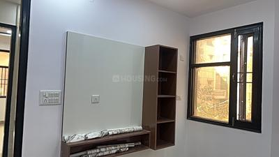 Bedroom Image of 750 Sq.ft 3 BHK Builder Floor for sale in Sector 5 Rohini New Delhi for Rs. 8200000