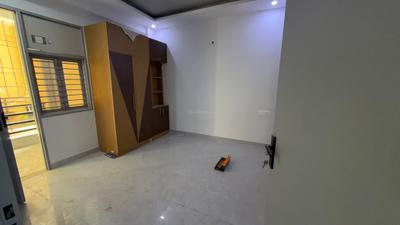 Bedroom Image of 950 Sq.ft 2 BHK Builder Floor for rent in Palam Vihar Extension Gurgaon for Rs. 21000