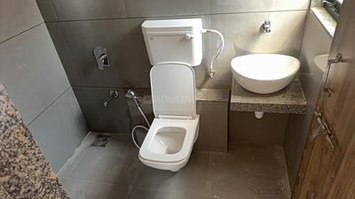 Image of 1696 Sq.ft 3 BHK Apartment / Flat for rent in Pushp Mahadev, New Maninagar, Ahmedabad for Rs. 30000