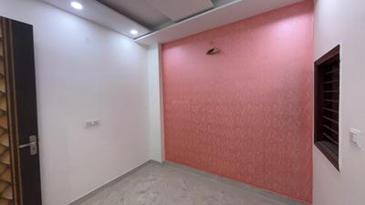 Bedroom Image of 700 Sq.ft 3 BHK Builder Floor for sale in Sector 4 Rohini New Delhi for Rs. 4500000