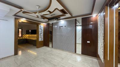Living Room Image of 2700 Sq.ft 4 BHK Builder Floor for sale in Ashoka Enclave Faridabad for Rs. 28000000