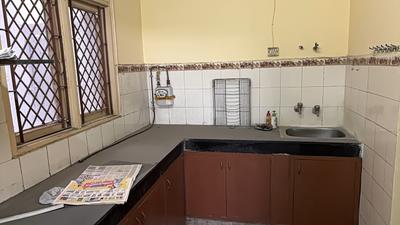 Kitchen Image of 1700 Sq.ft 3 BHK Apartment / Flat for rent in Vasundhara Ghaziabad for Rs. 26000