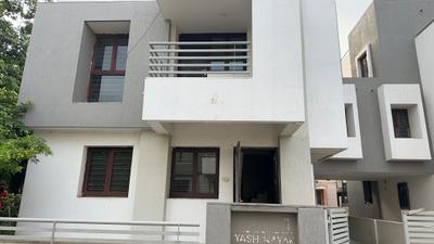 Building Image of 4500 Sq.ft 4 BHK Independent House for sale in Sola Ahmedabad for Rs. 60000000