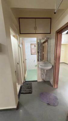 Bathroom Image of 500 Sq.ft 1 BHK Apartment / Flat for sale in Sadashiv Peth Pune for Rs. 7400000