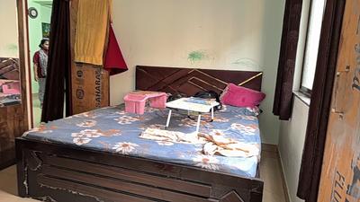 Bedroom Image of 760 Sq.ft 2 BHK Builder Floor for sale in Picnic Garden Kolkata for Rs. 3500000