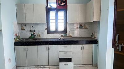 Kitchen Image of 550 Sq.ft 1 BHK Builder Floor for rent in Palam Vihar Extension Gurgaon for Rs. 13000