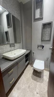 Image of 1200 Sq.ft 3 BHK Builder Floor for sale in Vikaspuri, New Delhi for Rs. 22500000
